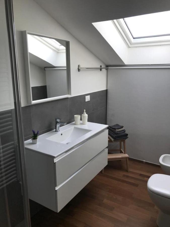 韦扎诺利古勒La Casa Con Vista Di Emma公寓 外观 照片